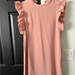 Chic Ruffle Sleeve Dress in Soft Pink
